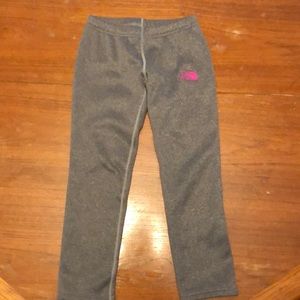 The North Face Girls lined leggings size S (7-8)